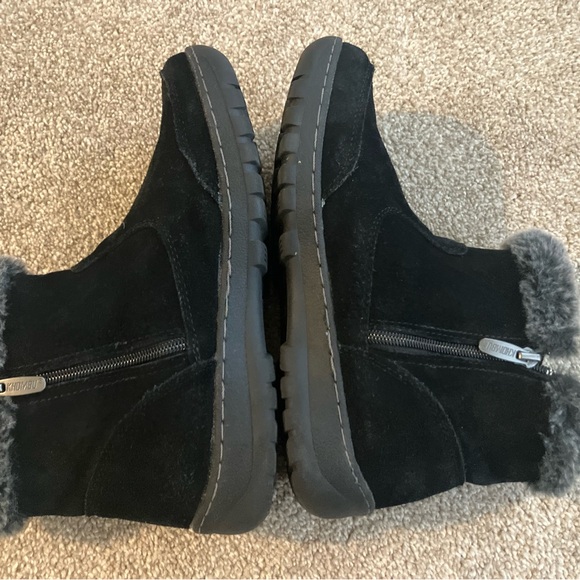 Khombu Iris Black Leather Zip Up Ankle Boots with Gray Fur Trim Size 8 - Picture 5 of 8
